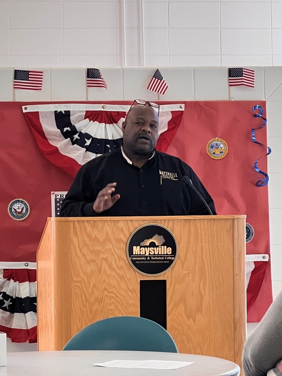 Chris Neal speaking at a veterans event at the Maysville Campus